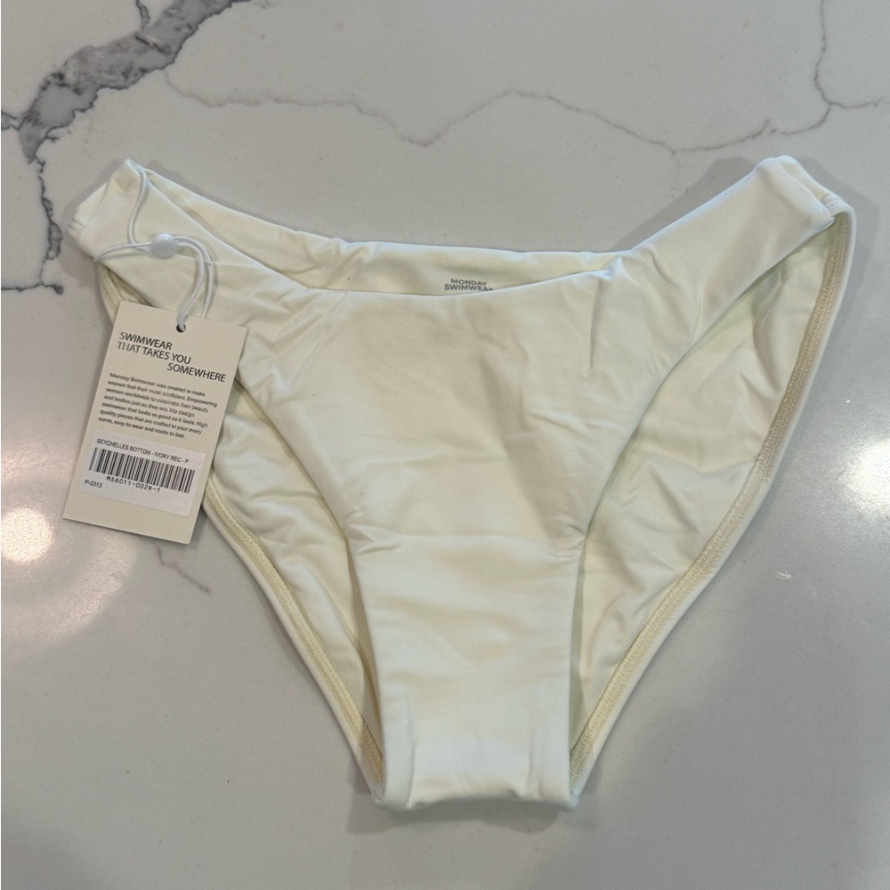 Monday Swimwear - Seychelles Bikini Bottom - Ivory